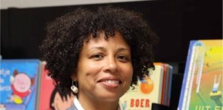 Biblioteka orguyoso di Jennifer Pocornie