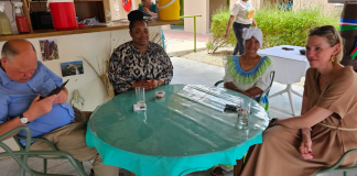 Minister Sterk a bishta Villa Henna