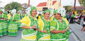 Parada di folklor