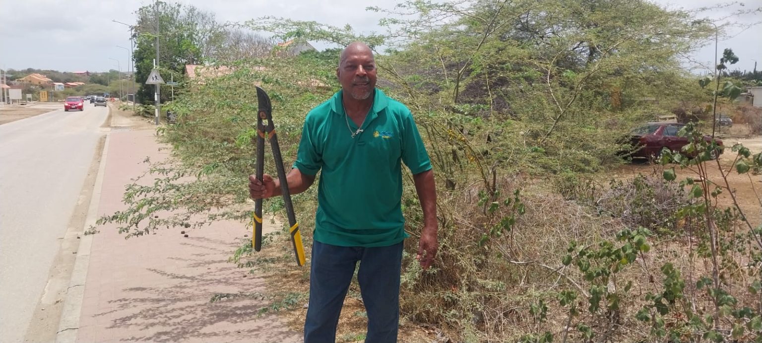 Ebert Saragoza ta tuma akshon kontra mata | Extra Bonaire