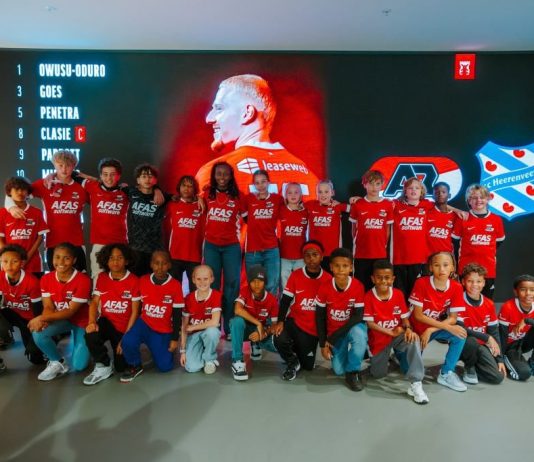 Talentonan di futbòl Boneriano ta haña sabor di futbòl tòp Hulandes