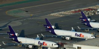 MD-11 lo regresá bèk?