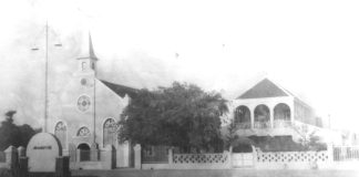 14 Djaweps 21 mei 2026 REKUERDONAN DI BONEIRU – 1971-1984 Pa: René Spierings