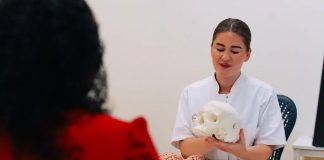 Oumento kaso di neorologia ta afektá lista di espera