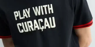 Despues eror di ortografia Zara ta saka kamisa di Kòrsou for di sirkulashon