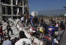 BONERIANONAN A PASA DEN TEMBLOR
