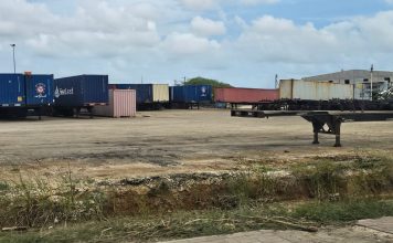 Kònteinernan a bira ménos