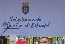 Diputado Sabanero huntu ku su señora bunita uniformá