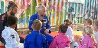 Promé èksamen pa praktikantenan Brazilian Jiu-Jitsu