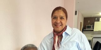 Tres entrevista pa Herensia na Kas Dushi na Amsterdam